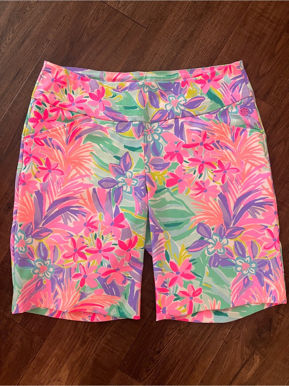 Lilly Pulitzer Luxletic Reid Pull On Golf Shorts Floral Size 8